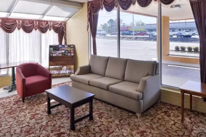 Quality Inn Starkville Dış mekan fotoğraf