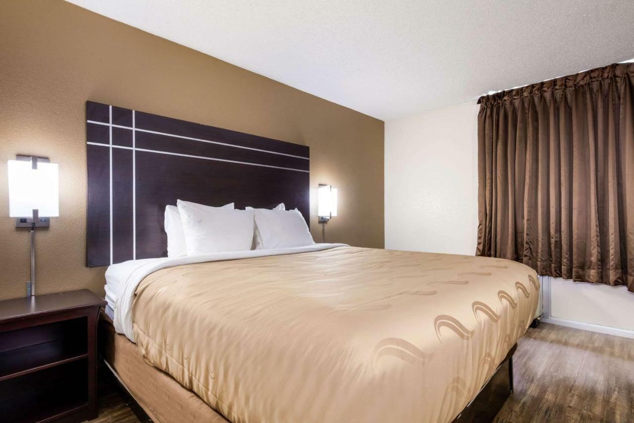 Quality Inn Starkville Dış mekan fotoğraf