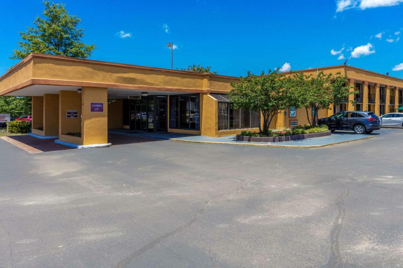Quality Inn Starkville Dış mekan fotoğraf